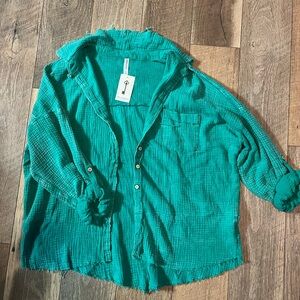 Zenana Outfitters Turquoise Blouse